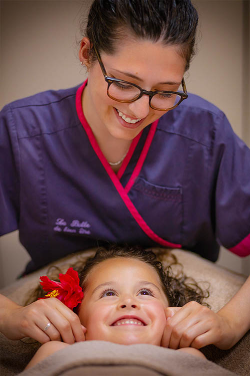Massage et relaxation enfant en institut bien-tre- Frdric LECHAT, photographe reportage.