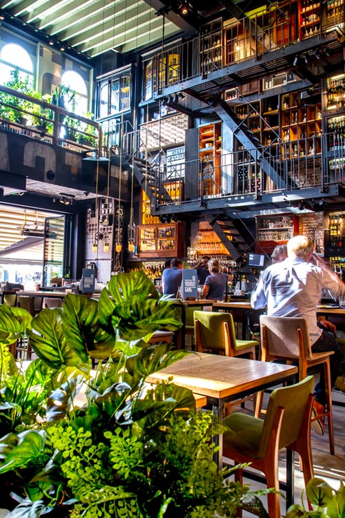 Photographie dcoration intrieure caf De Vooruitgang Eindhoven, Pays-Bas - Frdric LECHAT, photographe de reportage.